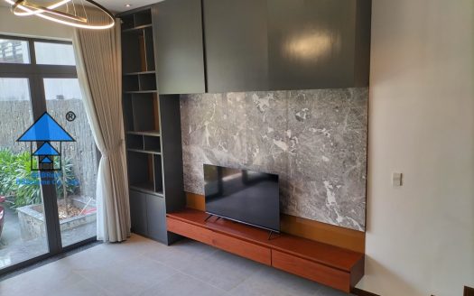 BEAUTIFUL HOUSE WITH GARDEN ON LE LOI STREET, VUNG TAU B1356