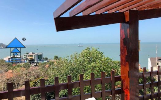 VILLA FOR LIVING/WORKING SPACE RENTAL DOI SU FRONT BEACH B549